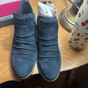 Vince Camuto Luxurious Dark Navy Suede Footwear